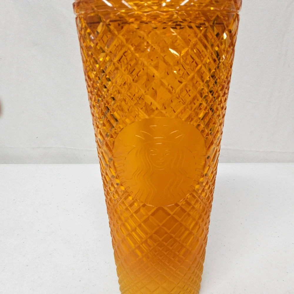 Starbucks Cold Cup Tumbler 24oz Amber‎ Orange Studded Grid 011134126